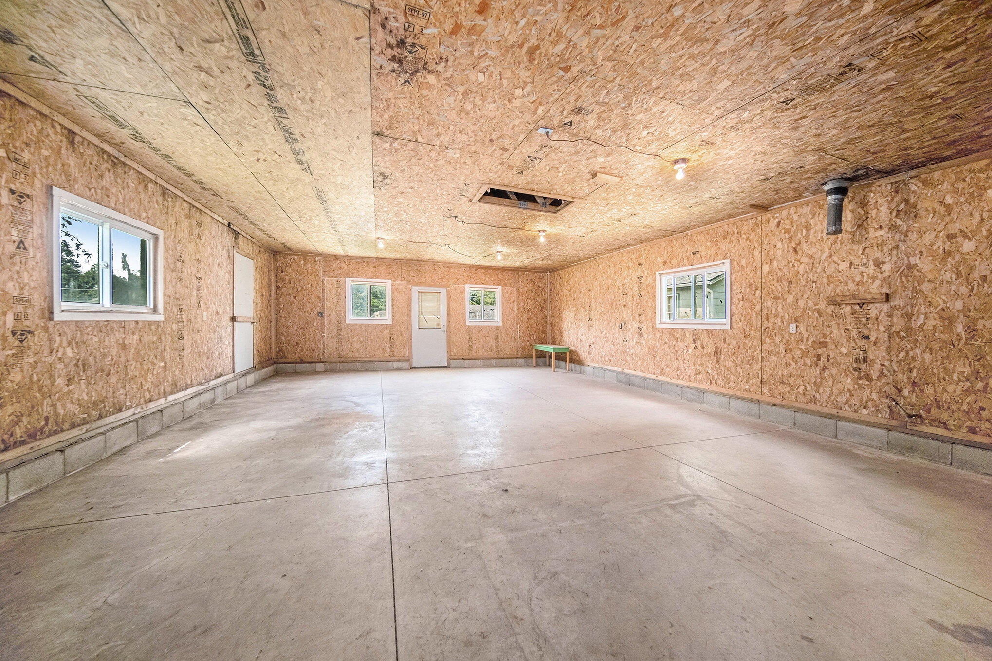 1945 Cooper Street Jackson, MI 49202 - Photo 24 of 29 1945 Cooper St Jackson, MI Home for sale