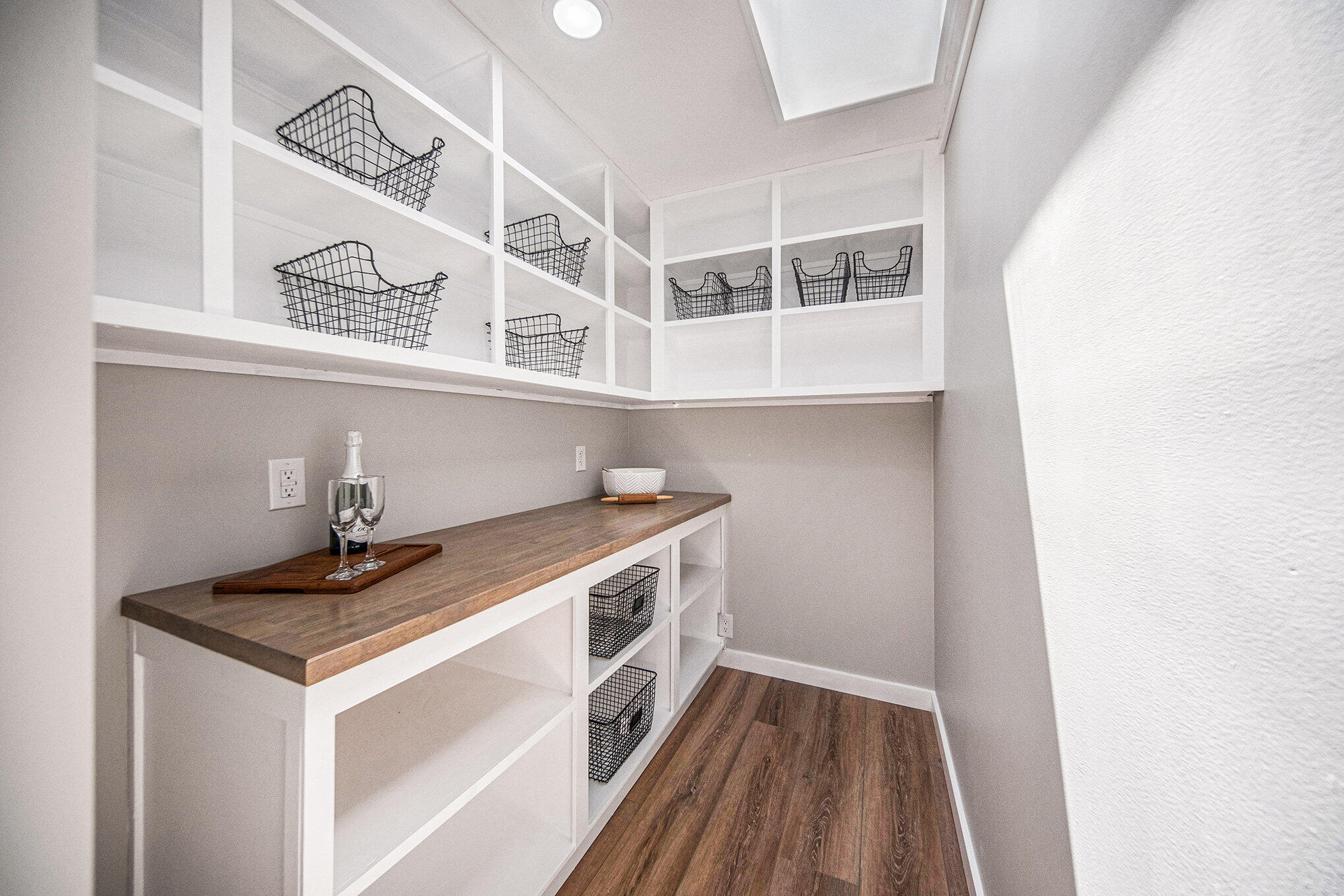 1945 Cooper Street Jackson, MI 49202 - Photo 5 of 29 1945 Cooper St Jackson, MI Home for sale