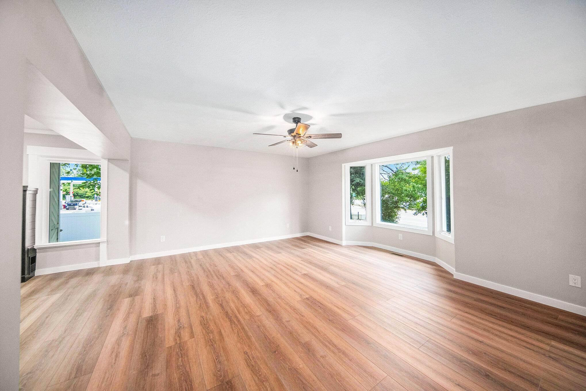 1945 Cooper Street Jackson, MI 49202 - Photo 7 of 29 1945 Cooper St Jackson, MI Home for sale