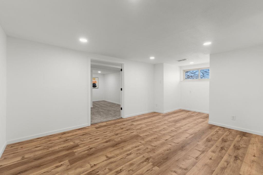 11022 Ferndale Road Dallas, TX 75238 - Photo 19 of 37 a view of empty room