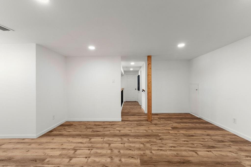 11022 Ferndale Road Dallas, TX 75238 - Photo 31 of 37 a view of an empty room