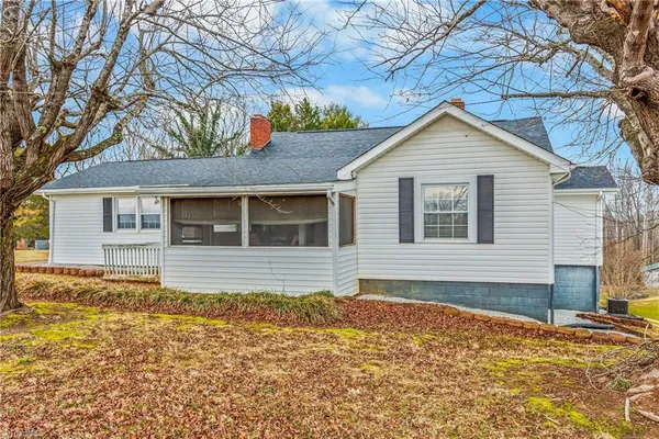 $209,900 | 842 Red Brush Road, Mount Airy, NC 27030