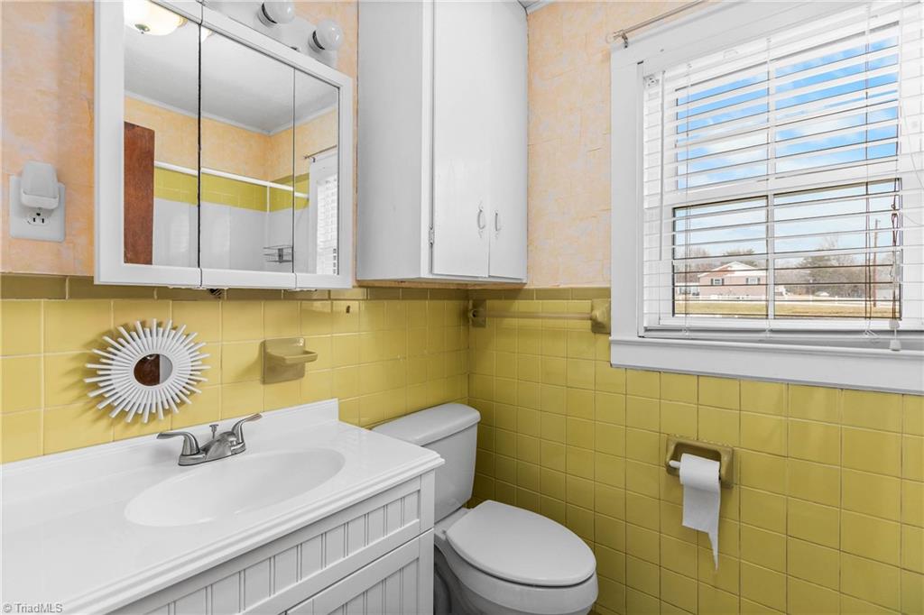 842 Red Brush Road Mount Airy, NC 27030 - Photo 14 of 37