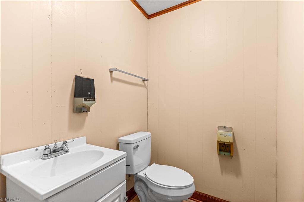 842 Red Brush Road Mount Airy, NC 27030 - Photo 30 of 37