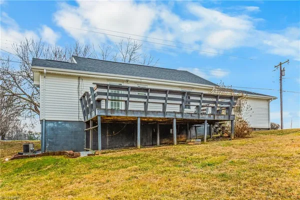 $209,900 | 842 Red Brush Road, Mount Airy, NC 27030