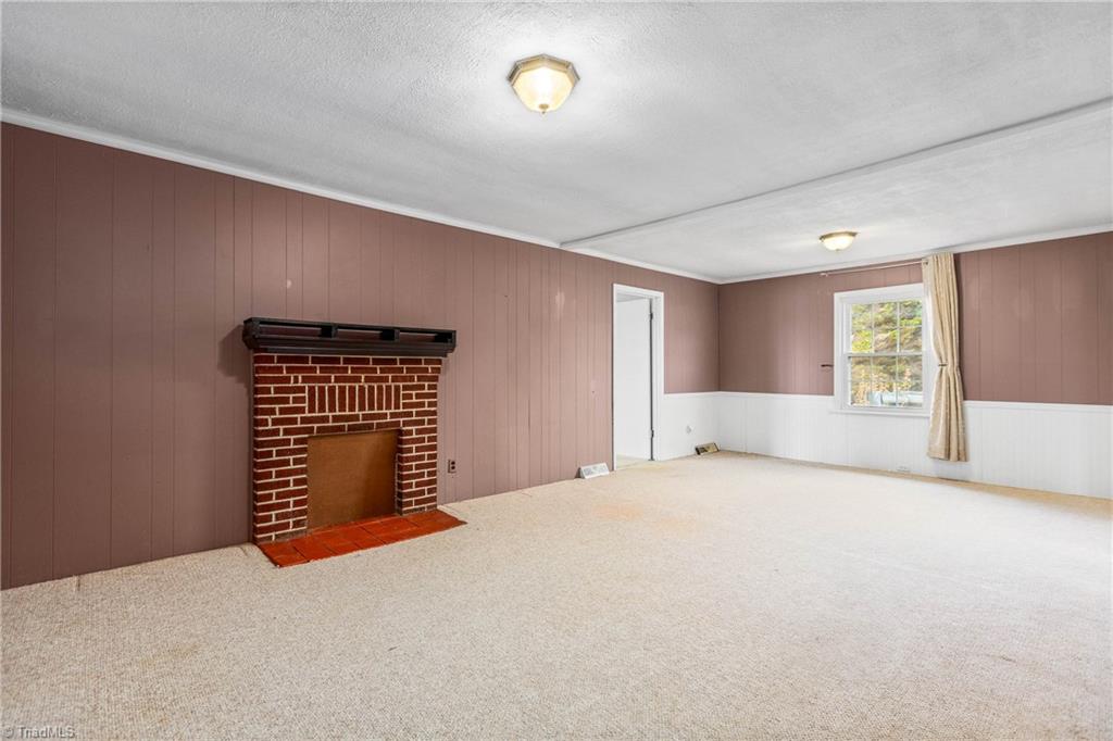 842 Red Brush Road Mount Airy, NC 27030 - Photo 6 of 37