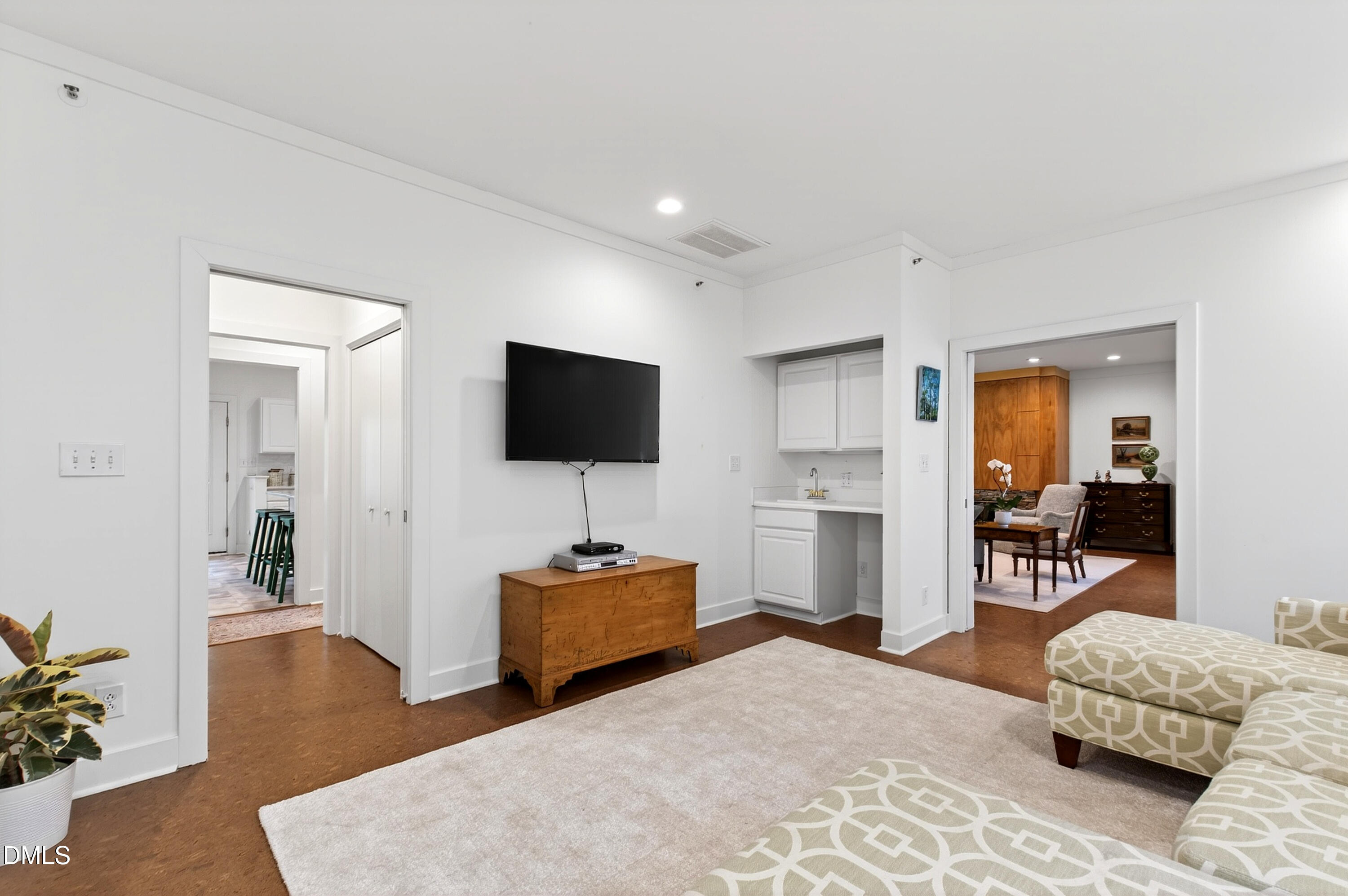 100 Edenburgh Road, Unit 201 Raleigh, NC 27608 - Photo 24 of 62 Edenburgh (24)