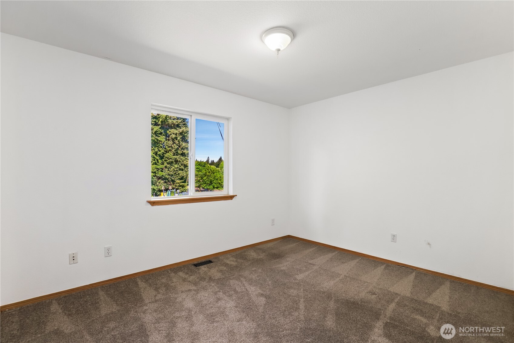 2115 Craig Road Southeast Olympia, WA 98501 - Photo 26 of 40
