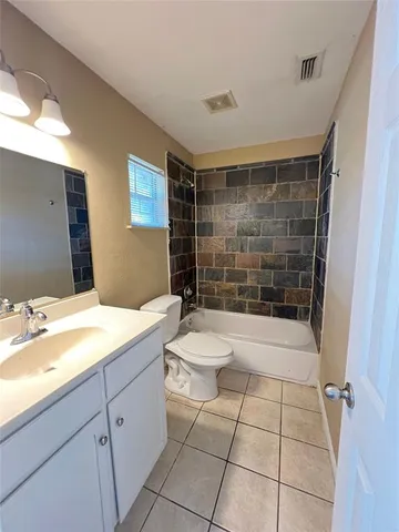 $3,400 | 6151 Alpha Road, Dallas, TX 75240