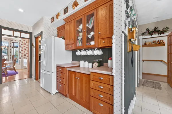 $949,900 | 107 Lamine Lane, Combined Locks, WI 54113