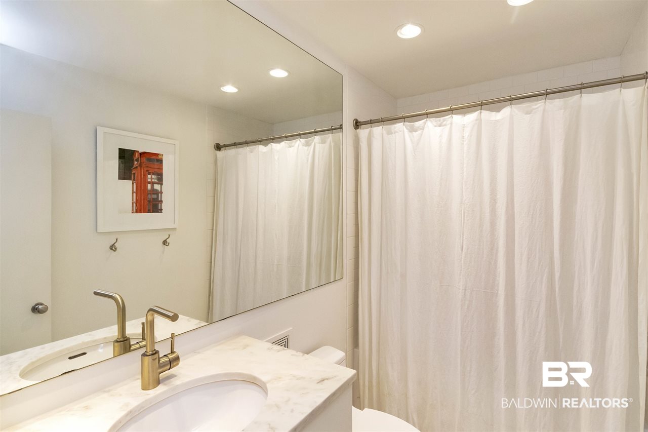 Old Shell Road, Unit E22 Mobile, AL 36608 - Photo 20 of 21