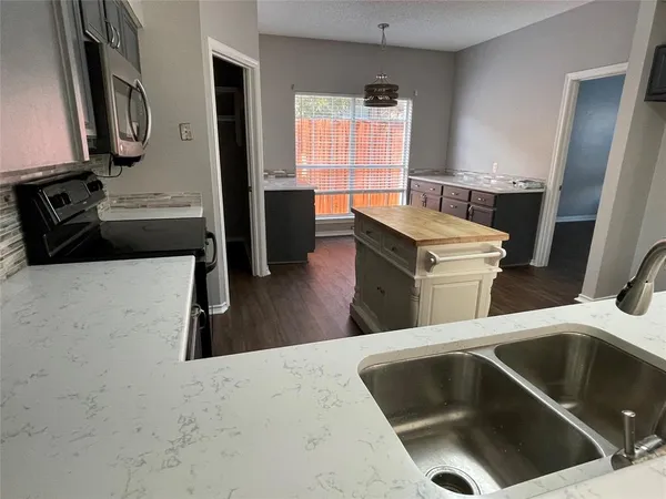 $2,600 | 728 Fawn Valley Drive, Allen, TX 75002