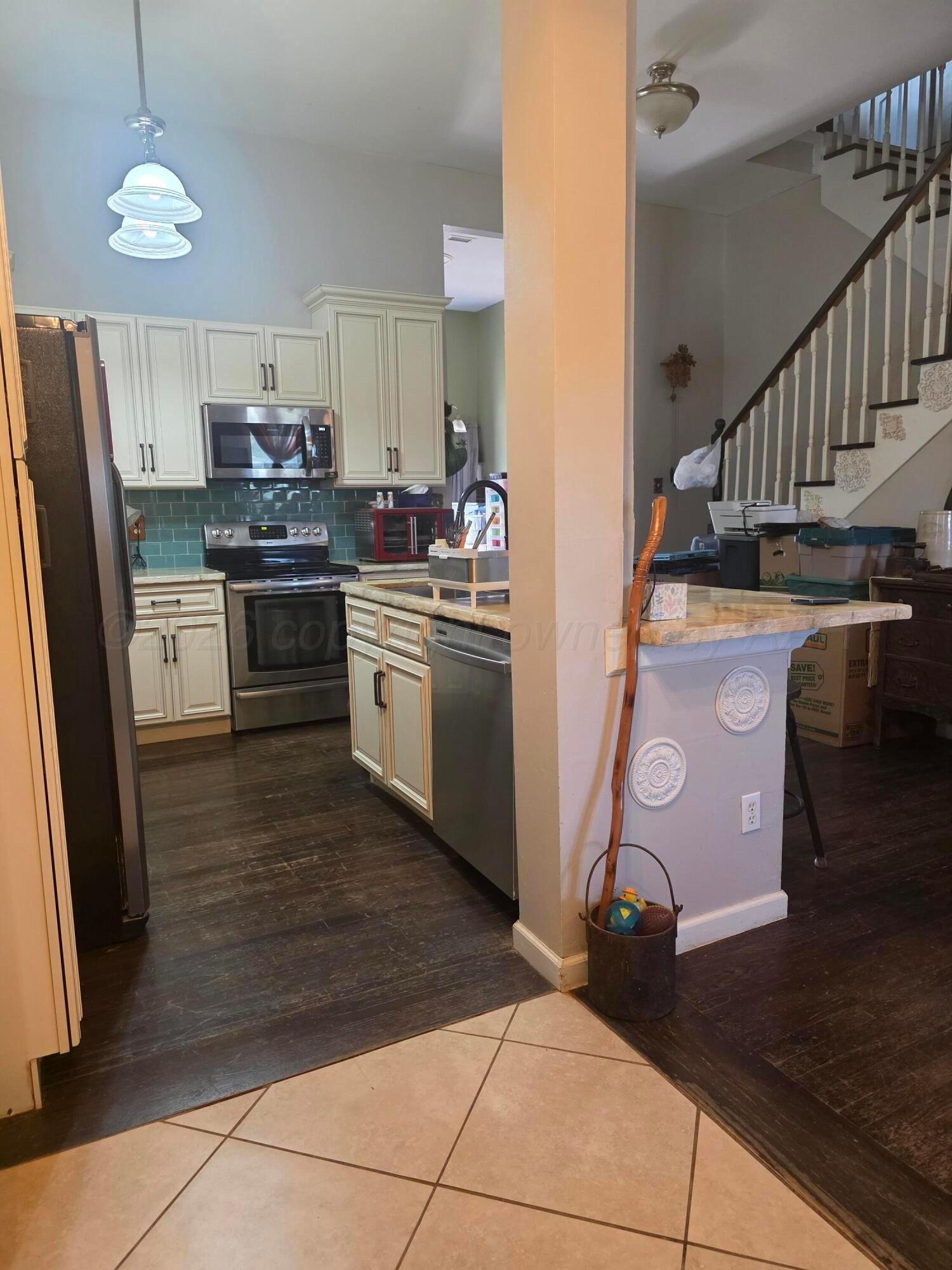 410 8th Street Southwest Childress, TX 79201 - Photo 11 of 65 20260712_150401
