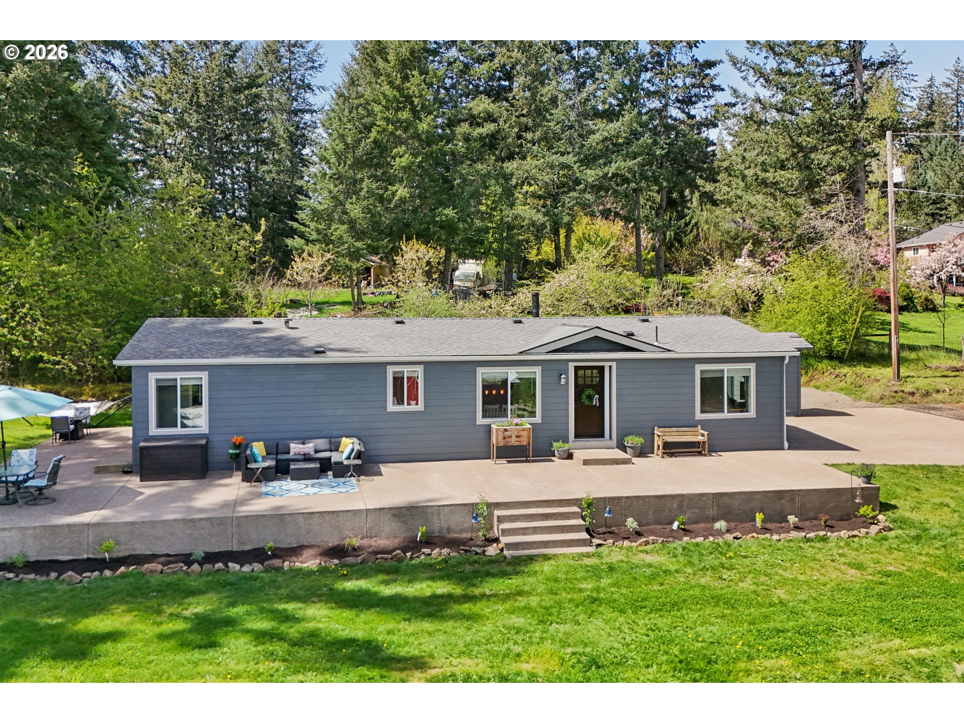 19285 South Lyons Road Oregon City, OR 97045 - Photo 2 of 40