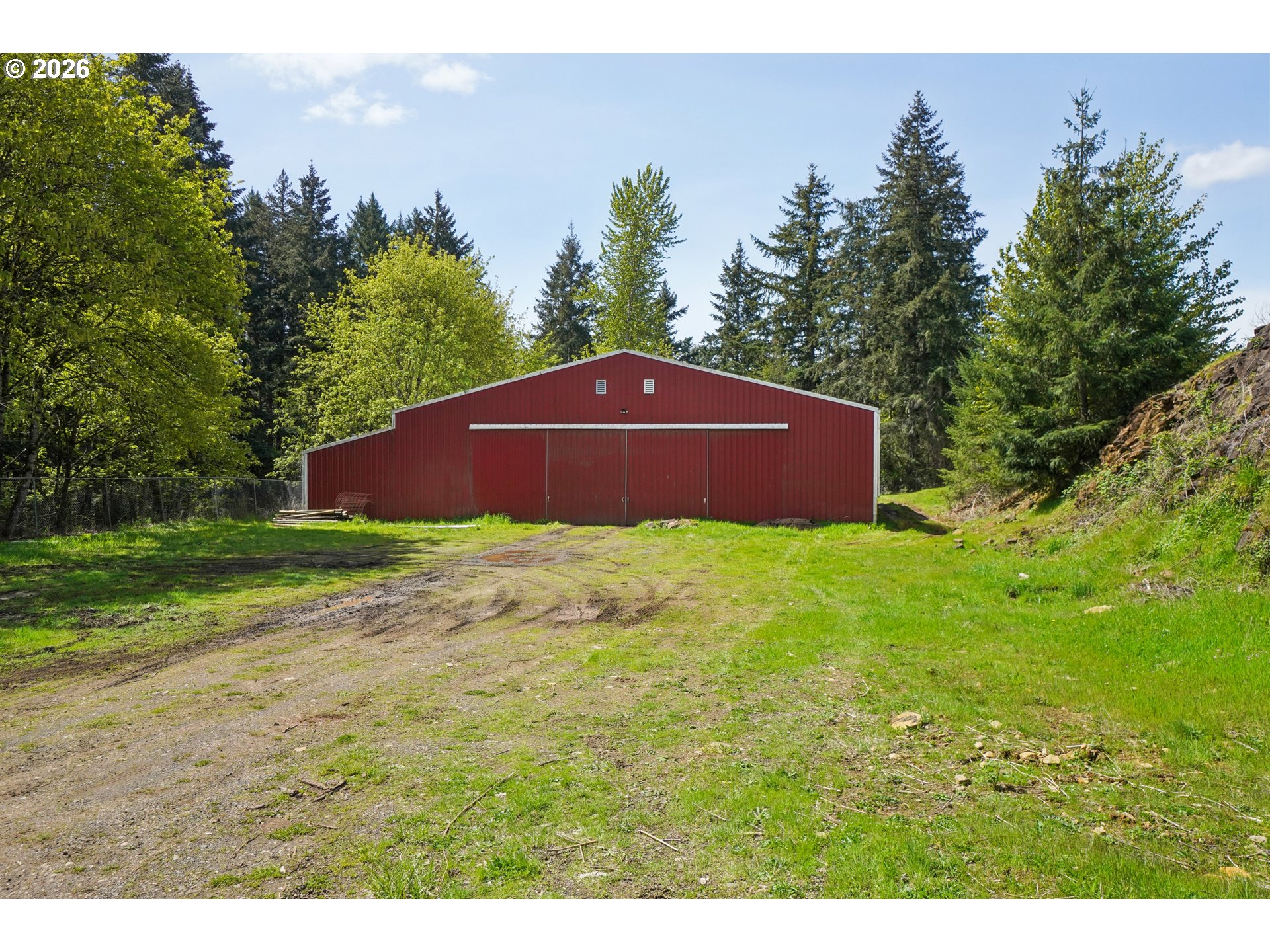 19285 South Lyons Road Oregon City, OR 97045 - Photo 31 of 40