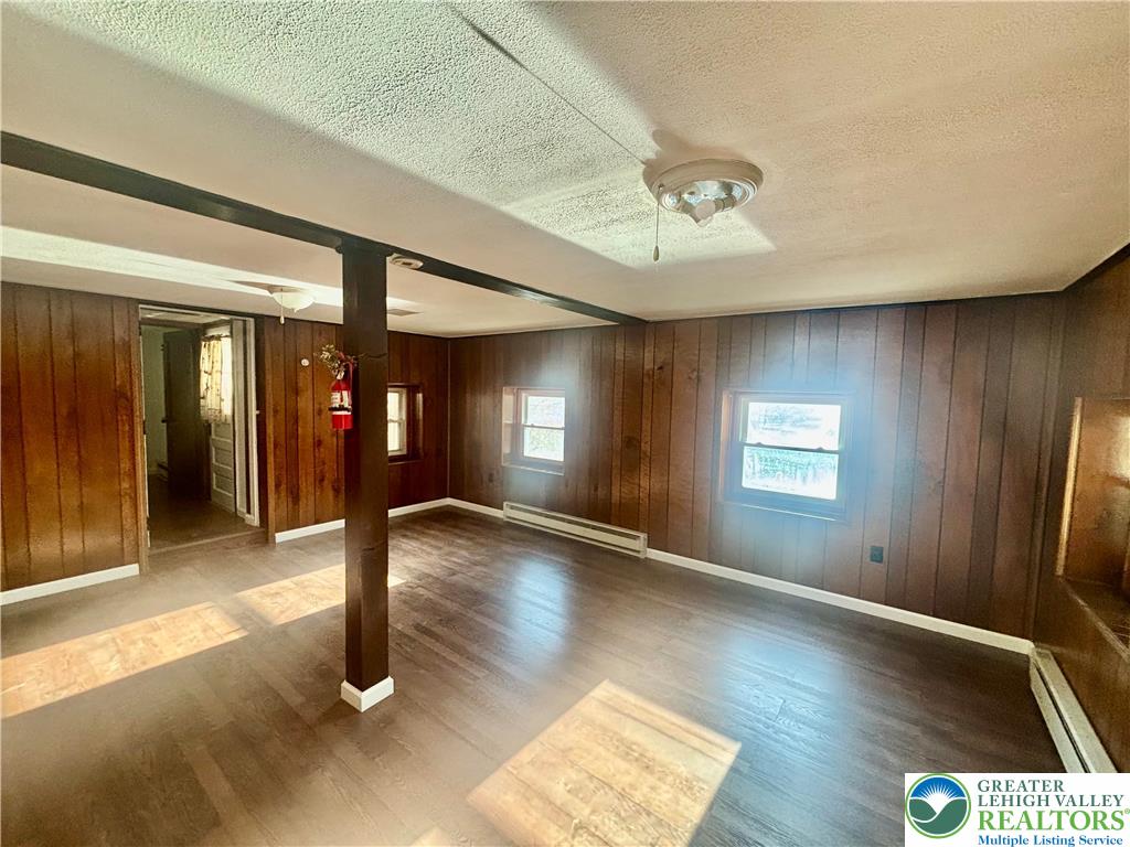 5451 Depues Road Bangor, PA 18013 - Photo 7 of 15