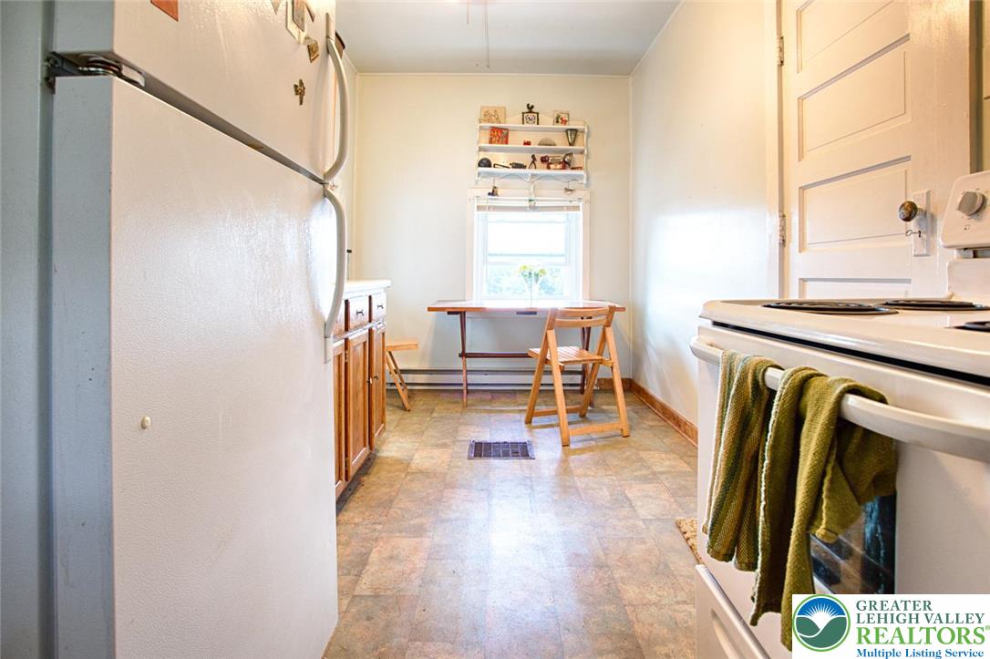 5451 Depues Road Bangor, PA 18013 - Photo 10 of 15