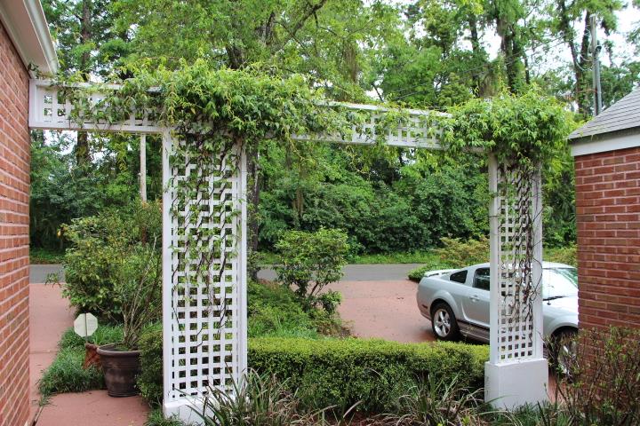 842 Santa Rosa Drive Tallahassee, FL 32301 - Photo 3 of 22