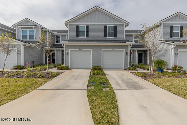a front view of house with yard