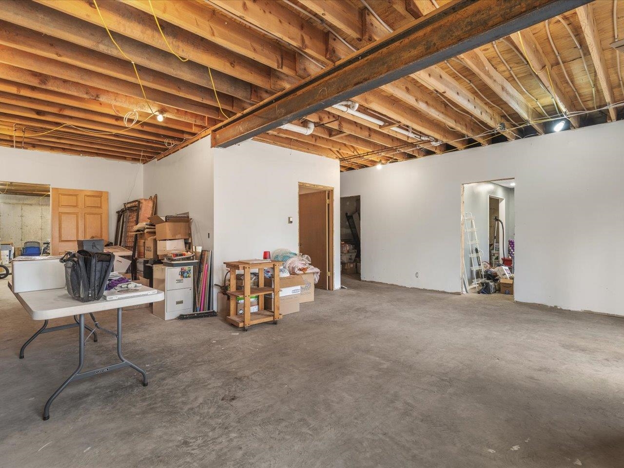 11660 Farm School Road Durand, IL 61024 - Photo 29 of 47 a view of a room with gym equipment