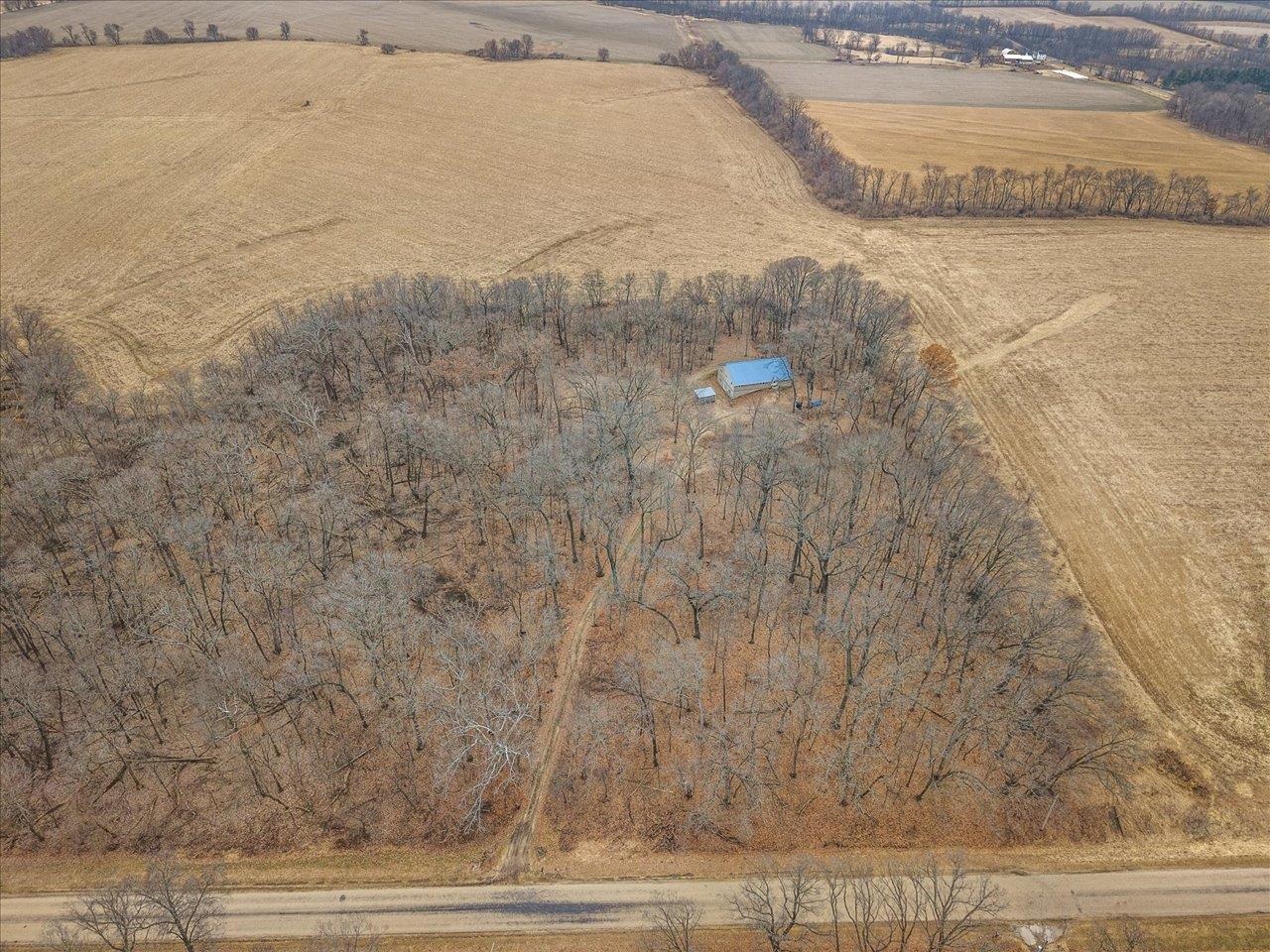 11660 Farm School Road Durand, IL 61024 - Photo 42 of 47 a view of a dry yard