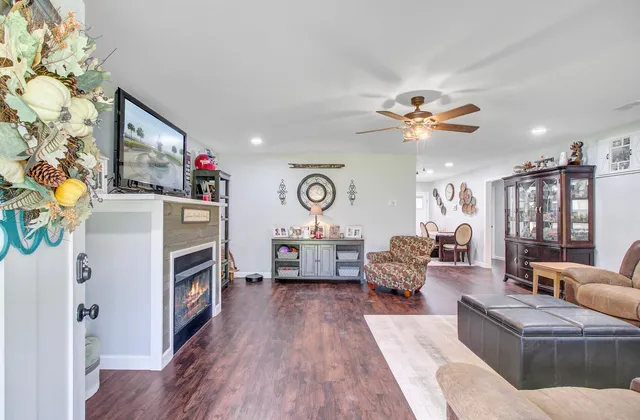 $960,000 | 442 Rhode Drive, Cottageville, SC 29435