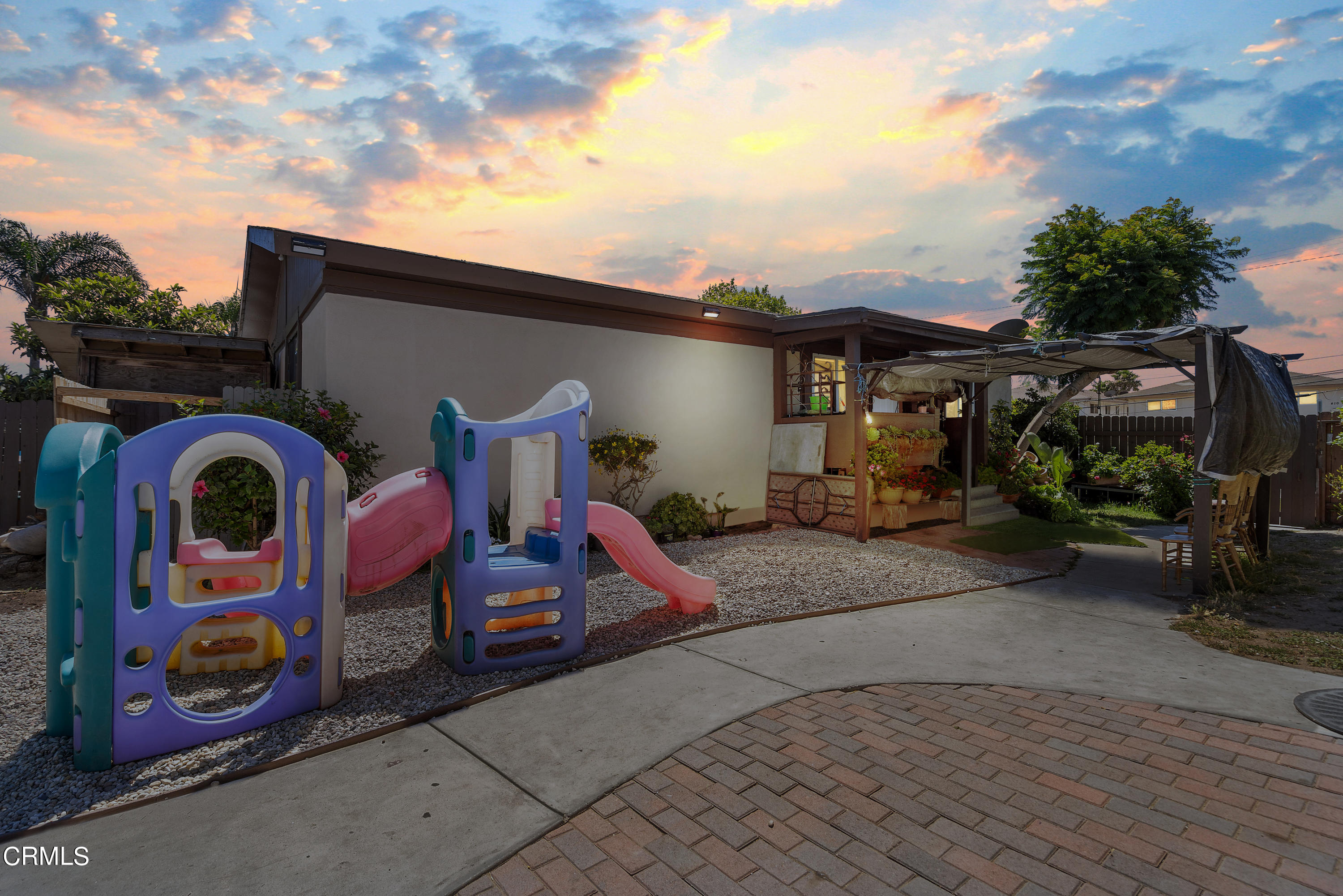 401-403 East Pleasant Valley Road Oxnard, CA 93033 - Photo 15 of 15 16