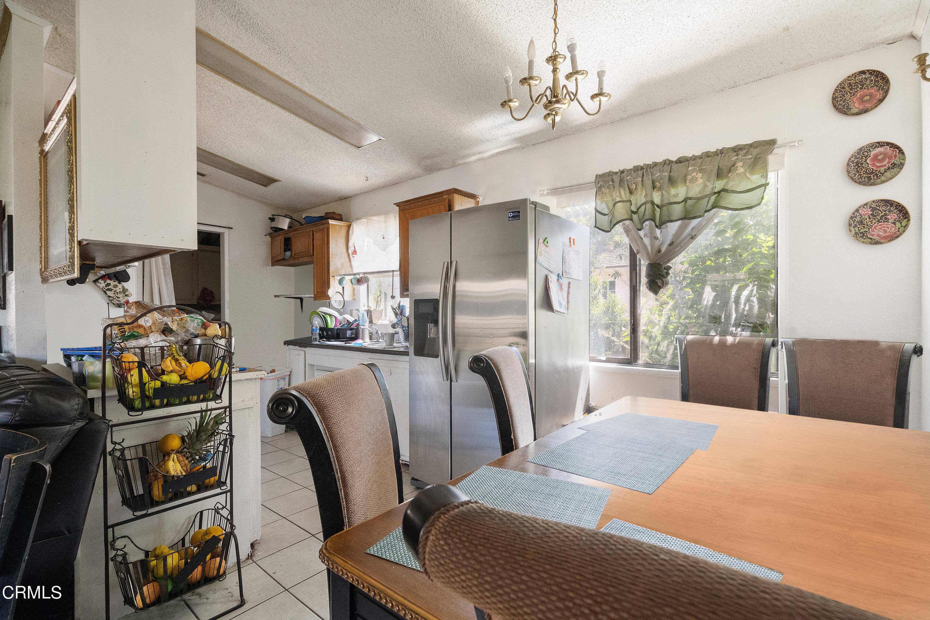 401-403 East Pleasant Valley Road Oxnard, CA 93033 - Photo 4 of 15 3