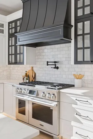 $2,680,000 | 6695 McKown Court, Independence, MN 55359