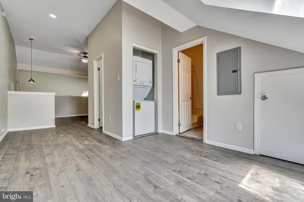 $2,400 | 105 Park Pl Drive, Cherry Hill, NJ 08002