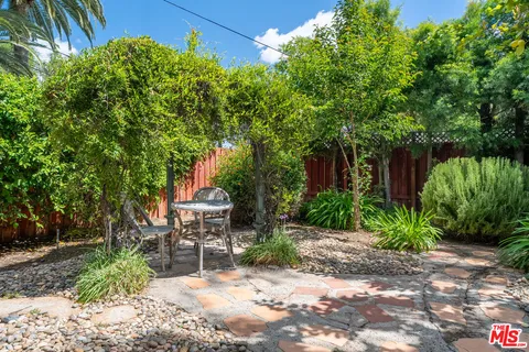 $1,100,000 | 22217 Ybarra Road, Woodland Hills, CA 91364