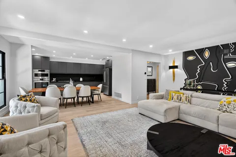 $1,100,000 | 22217 Ybarra Road, Woodland Hills, CA 91364