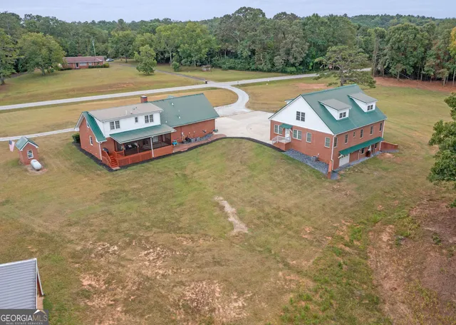 $3,500 | 375 Luther Bailey Road, Senoia, GA 30276