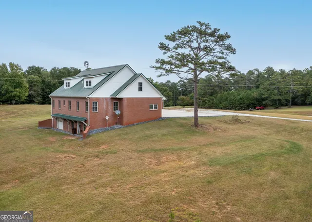 $3,500 | 375 Luther Bailey Road, Senoia, GA 30276