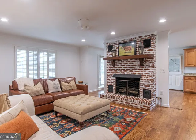 $3,500 | 375 Luther Bailey Road, Senoia, GA 30276