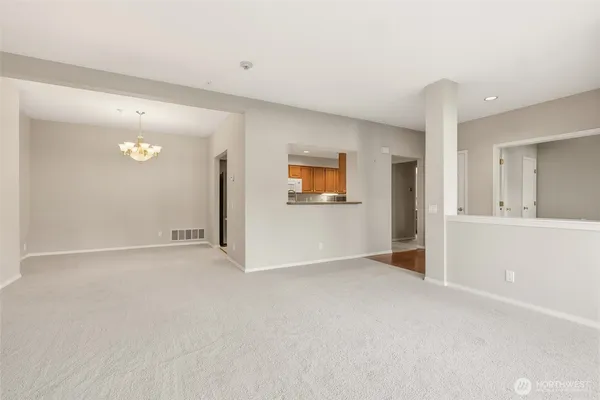 $500,000 | 3626 224th Place Southeast, Unit 1314, Issaquah, WA 98029