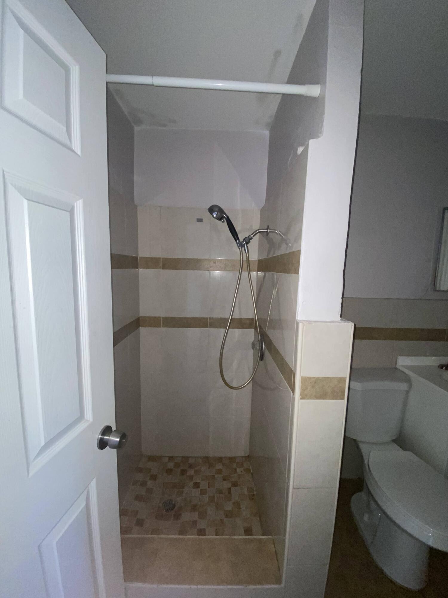 1820 Redbank Road, Unit 2 West Palm Beach, FL 33408 - Photo 11 of 12 11