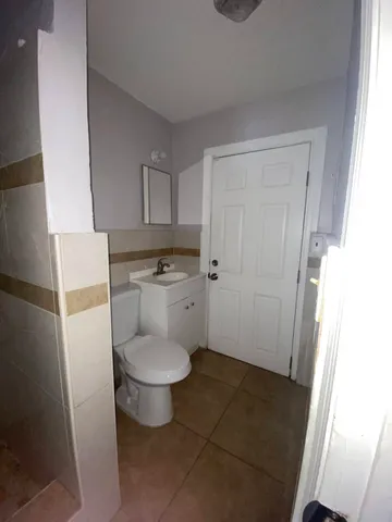 $1,475 | 1820 Redbank Road, Unit 2, West Palm Beach, FL 33408