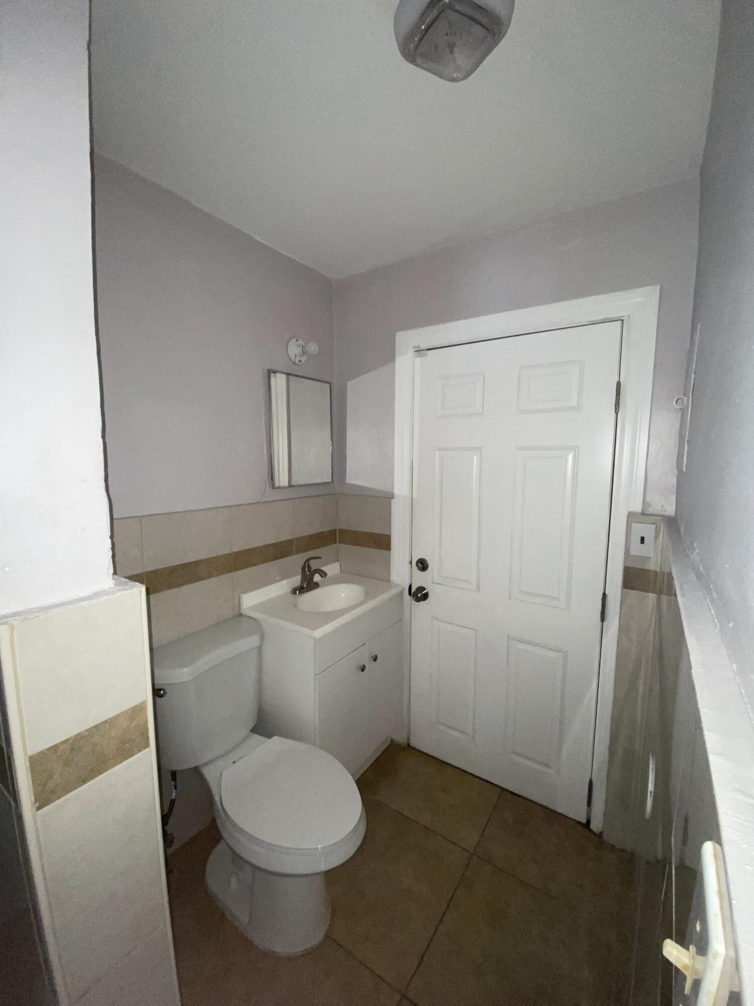 1820 Redbank Road, Unit 2 West Palm Beach, FL 33408 - Photo 10 of 12 10