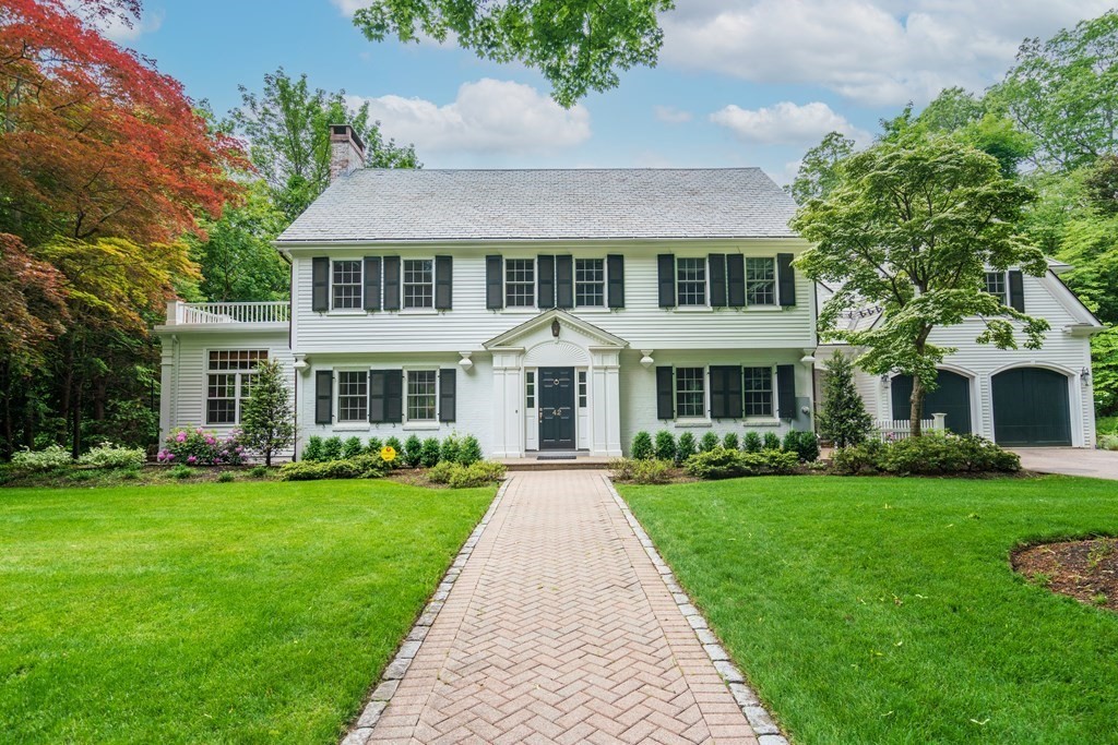 42 Old Colony Road Wellesley, MA 02481 - Photo 1 of 36