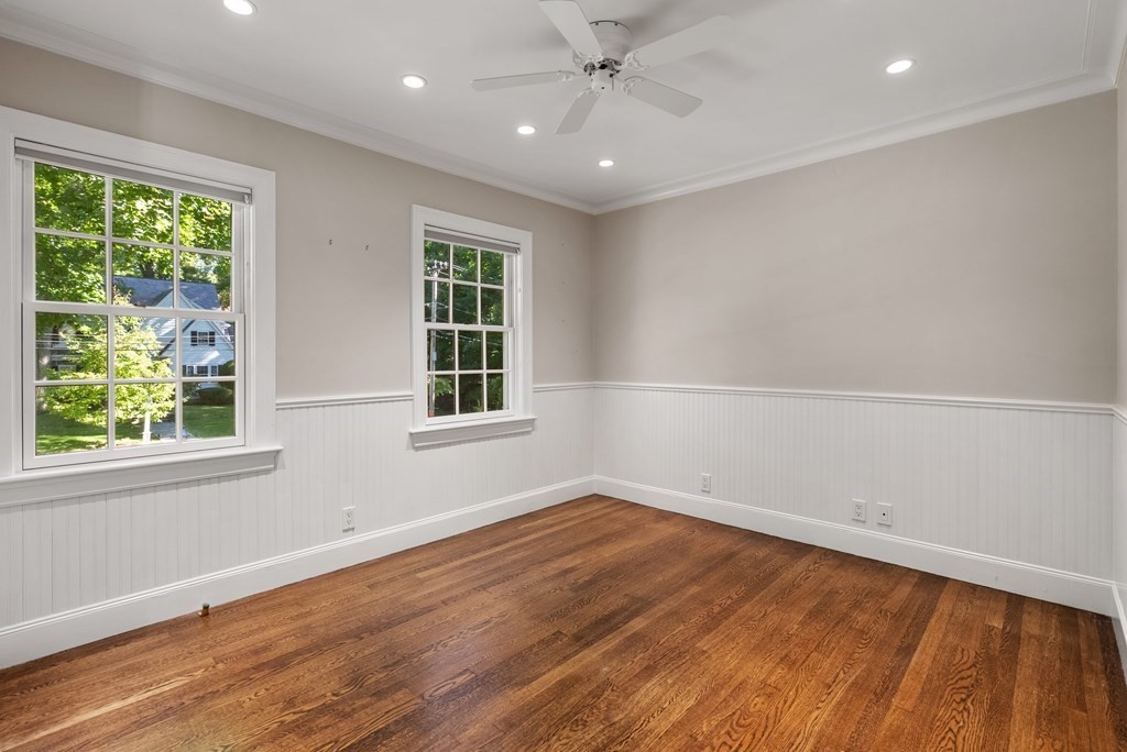 42 Old Colony Road Wellesley, MA 02481 - Photo 23 of 36