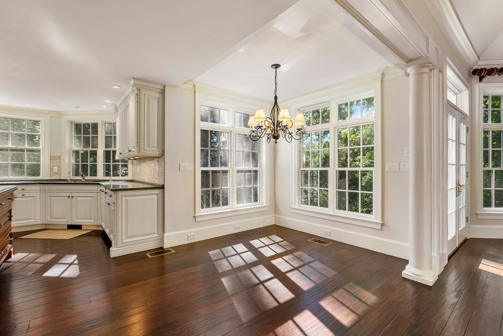 42 Old Colony Road Wellesley, MA 02481 - Photo 9 of 36