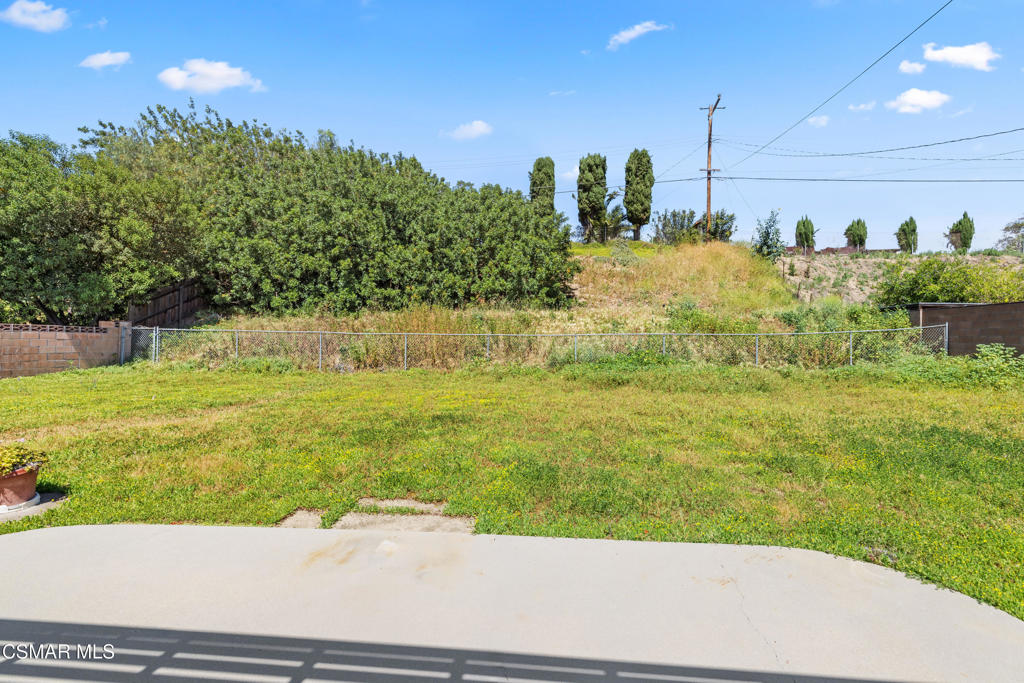 4477 Hempstead Street Simi Valley, CA 93063 - Photo 22 of 25