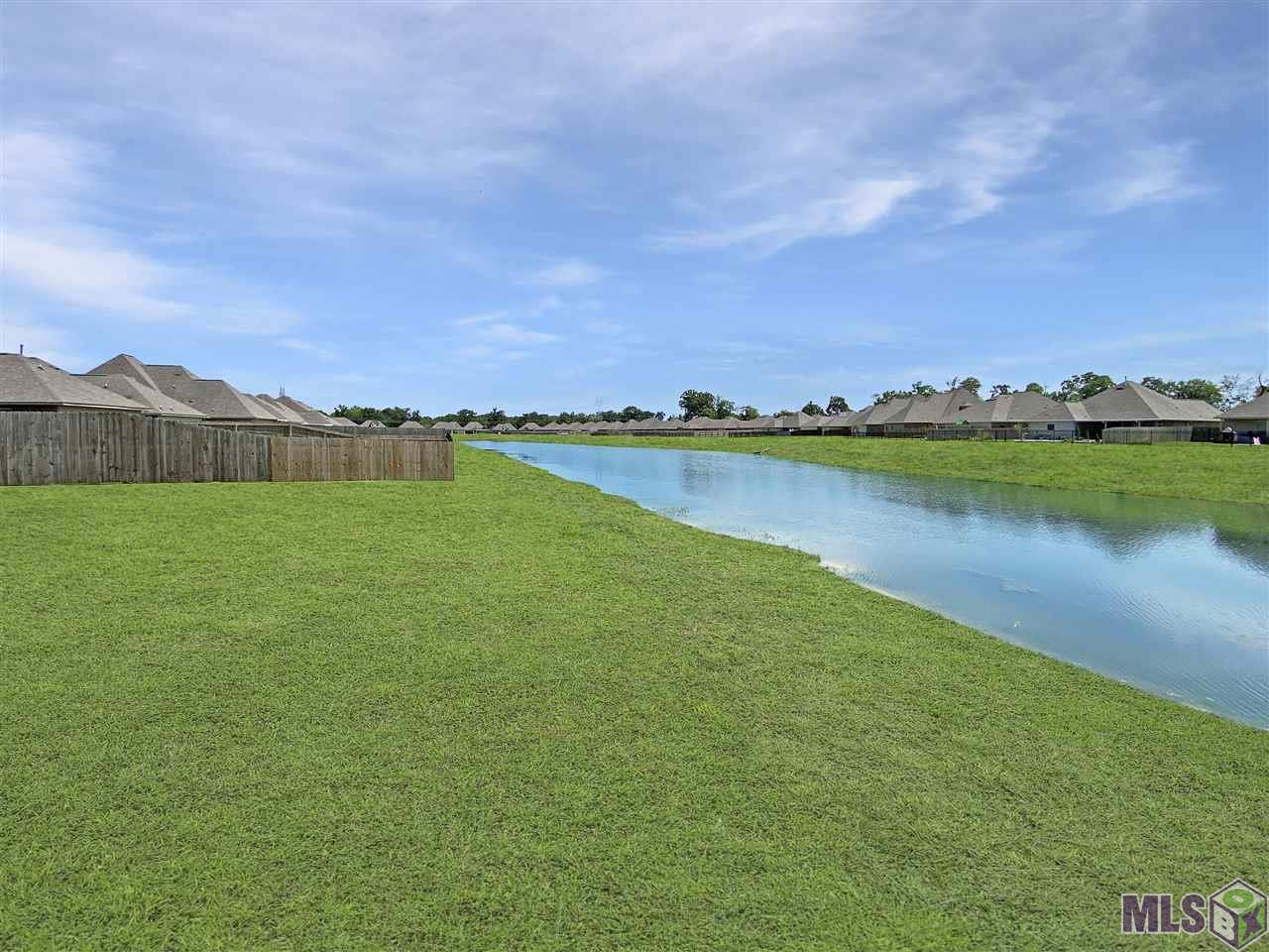 17628 Waterloo Drive Baton Rouge, LA 70817 - Photo 33 of 39 Gallery Image 33