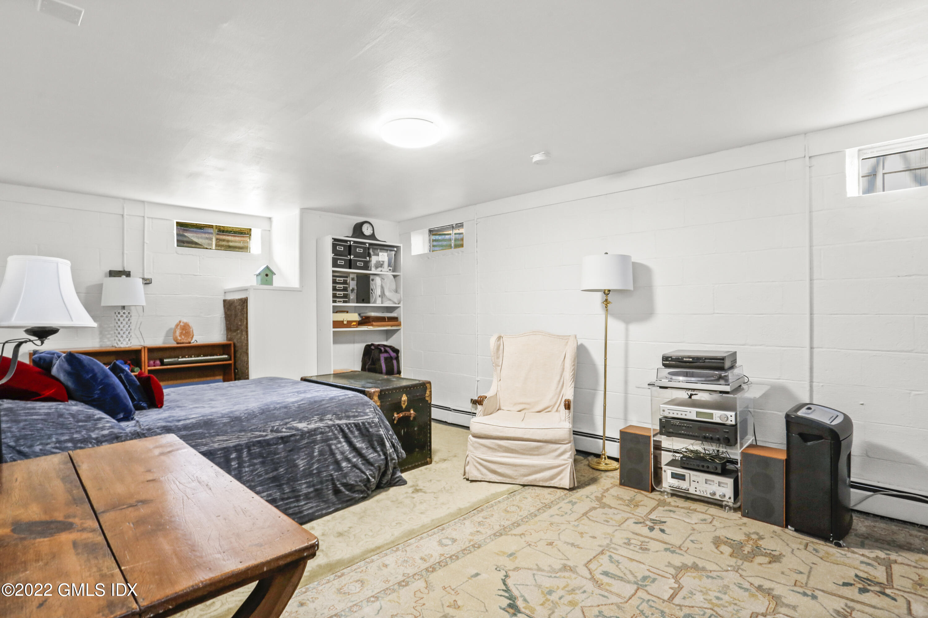 29 Thorn Hill Road Riverside, CT 06878 - Photo 25 of 37 Bonus room with furniture