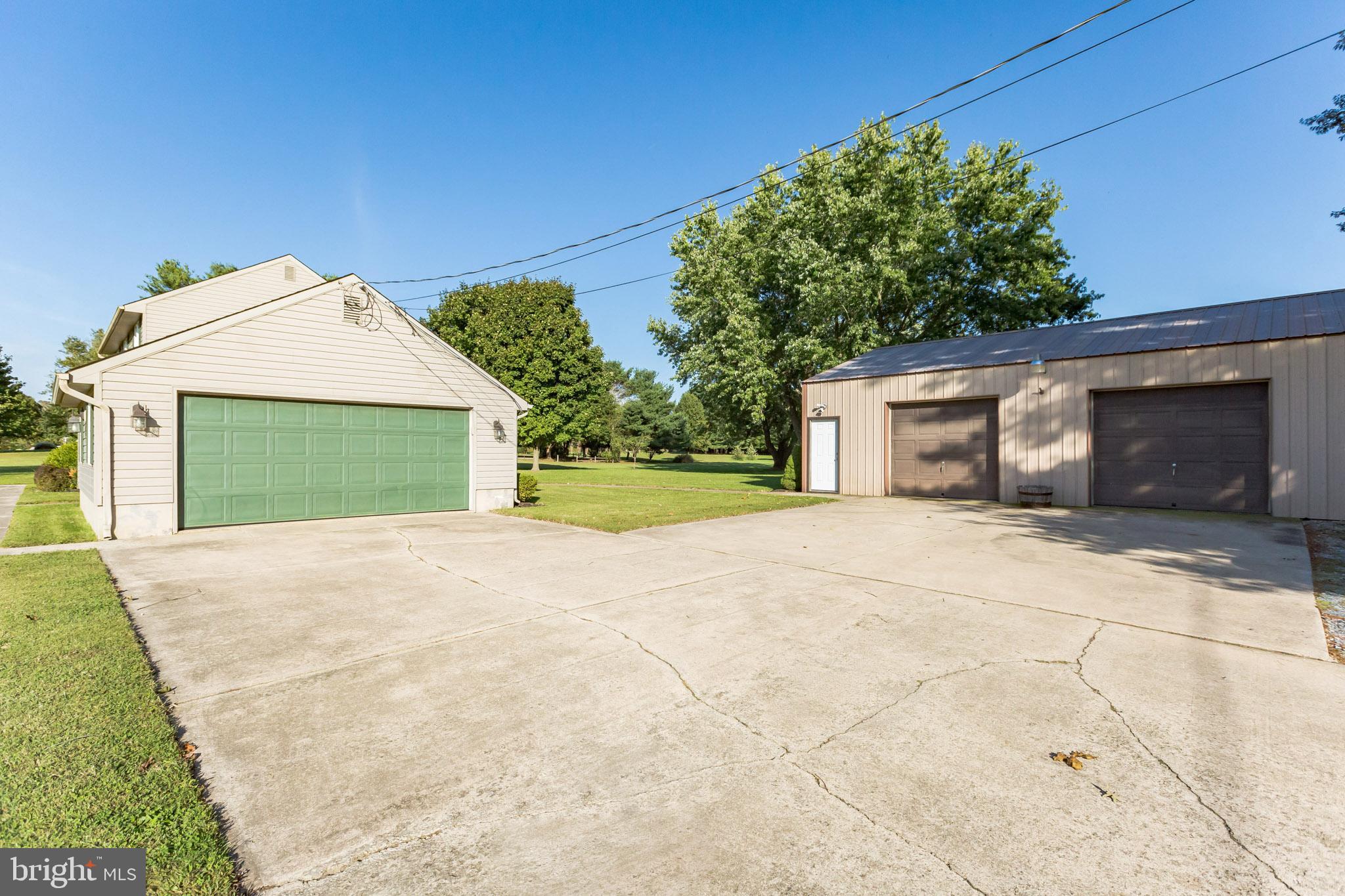 90 Harrisonville Lake Road Pilesgrove, NJ 08098 - Photo 4 of 40