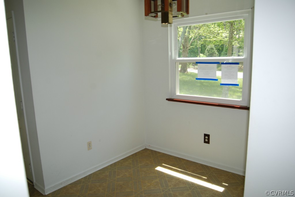 8512 Hann Road North Chesterfield, VA 23236 - Photo 13 of 23 an empty room with a window