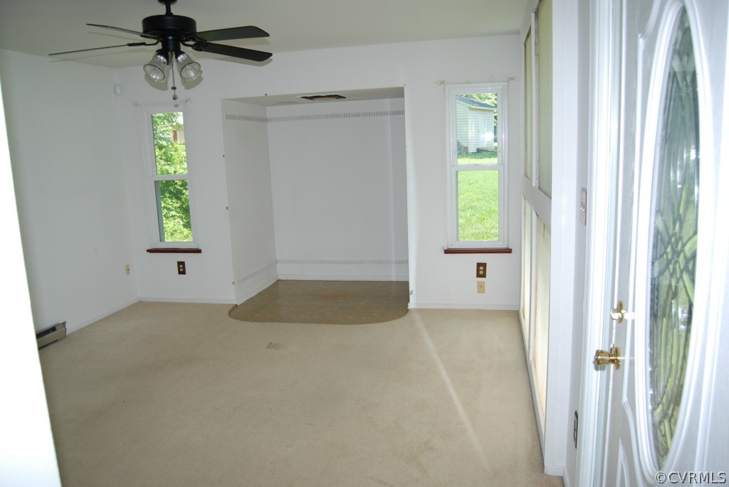 8512 Hann Road North Chesterfield, VA 23236 - Photo 10 of 23 a view of an empty room with a window