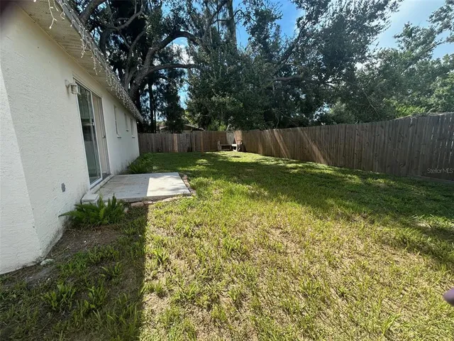 $2,400 | 1015 61st Ave Drive East, Bradenton, FL 34203