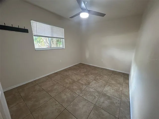 $2,400 | 1015 61st Ave Drive East, Bradenton, FL 34203